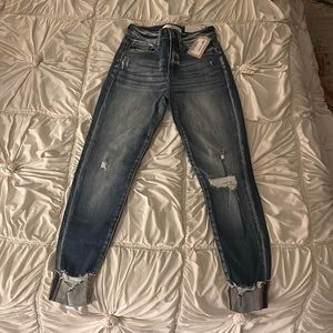 KanCan Claire Cuffed Jeans